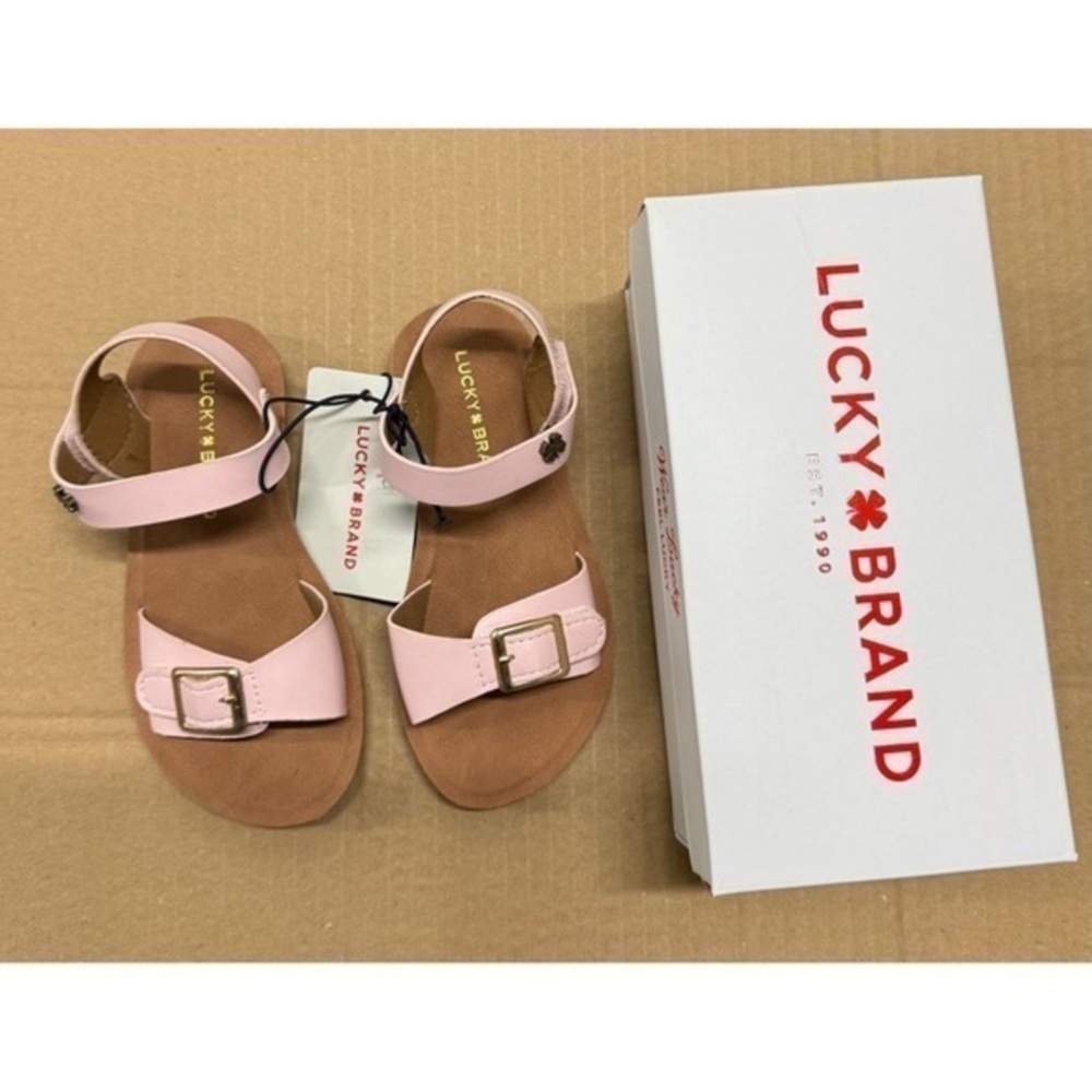 Lucky Brand GAN-TGS Girls Blush Pink Buckle Ankle
Strap Sandals Size 8 Toddler